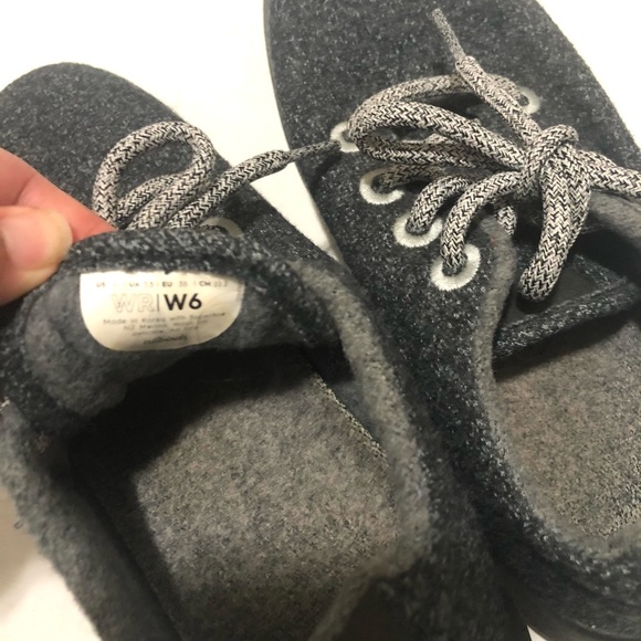 Allbirds The Wool Runners in Dark Gray color size W6 - Picture 4 of 11
